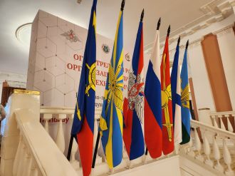 Генеральный директор ФМБЦ им. А.И. Бурназяна Александр Самойлов  выступил с докладом на выездном заседании Бюро отделения медицинских наук РАН