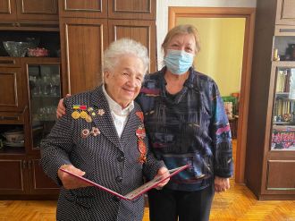 Поздравляем с юбилеем ветерана клинической больницы №86 Валентину Петровну Минаеву!