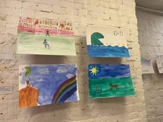 Творческие работы военнослужащих, которые находятся на лечении и реабилитации в ФМБЦ им.А.И. Бурназяна, представлены на выставке «Мы вместе! Своя сила в искусстве»