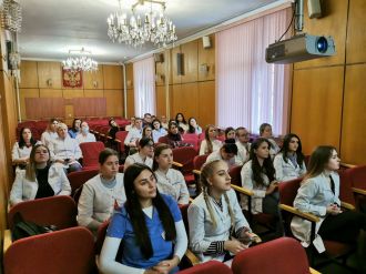 Почти 1500 специалистов прошли обучение по новым программам в университете ФМБЦ им. А.И.Бурназяна ФМБА России