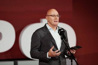 Дмитрий Чернышенко: Добровольцы «Добро.РФ» уже выполнили более 650 тыс. заявок на оказание помощи участникам СВО и их семьям