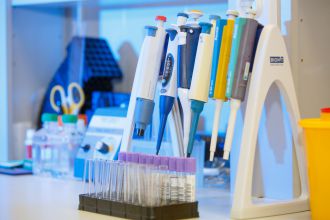 Кафедра регенеративной медицины, гематологии, молекулярной цитогенетики с курсом педиатрии МБУ ИНО приглашает на цикл «Биомедицинские клеточные продукты: основные виды, принципы работы, организация производства, применение (теоретический курс)»