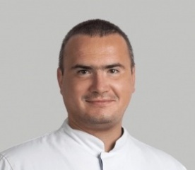 Акция: с 20 марта по 20 апреля бесплатный прием ведет руководитель Центра нейрохирургии и сосудистой неврологии к.м.н. М.С. Семенов. АКЦИЯ ПРОДЛЕНА