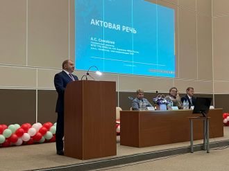 Генеральный директор ГНЦ ФМБЦ им. А.И. Бурназяна ФМБА России Александр Самойлов встретился с ординаторами и аспирантами  МБУ ИНО