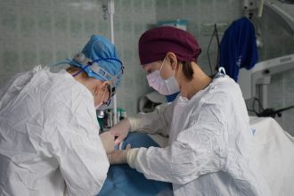 Офтальмологи ФМБЦ им. А.И. Бурназяна ФМБА России провели уникальную операцию по восстановлению зрения после тяжелой контузии глаза