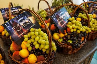 Праздник продолжается!