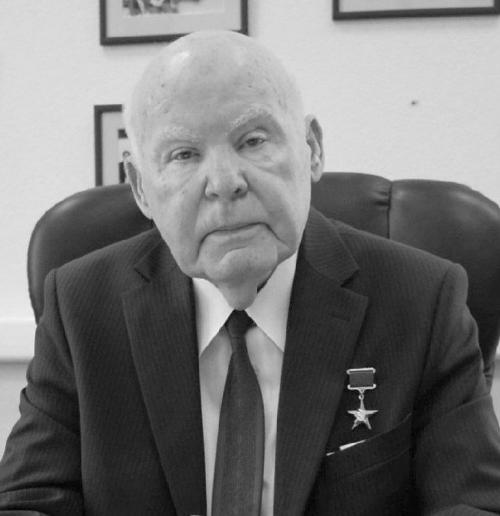 Ильин Леонид Андреевич (15 марта 1928 – 7 октября 2023)