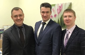 Семинар "Современные аспекты оперативной урологии"  провели в Новосибирске ведущие урологи ФМБЦ им. А.И. Бурназяна ФМБА России.