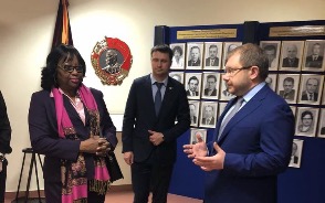 15 ноября 2017 года делегация представителей Панамериканской организации ВОЗ побывала с официальным визитом в ФМБЦ им. А.И. Бурназяна ФМБА России.