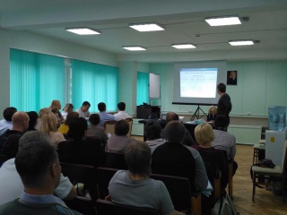 В рамках подготовки к внедрению проекта «Бережливая поликлиника» 28 августа 2017 года на базе ФМБЦ им. А.И. Бурназяна стартовал первый практический семинар.