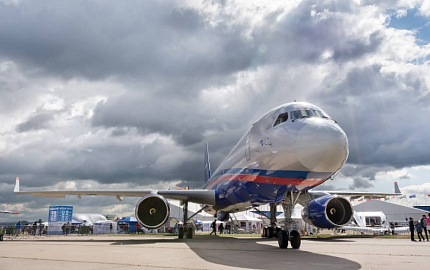 Самолеты Ту-214 заменят иностранные Boeing и Airbus