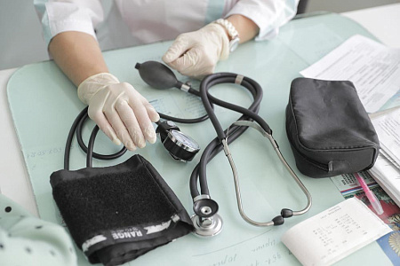 Мишустин заявил о расширении программы "Земский доктор" и "Земский фельдшер"