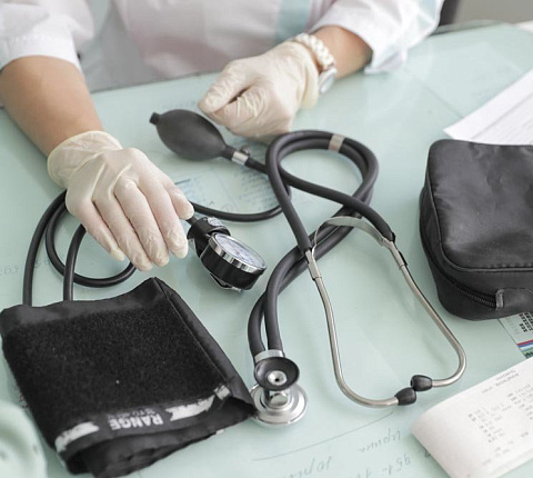 Мишустин заявил о расширении программы "Земский доктор" и "Земский фельдшер"