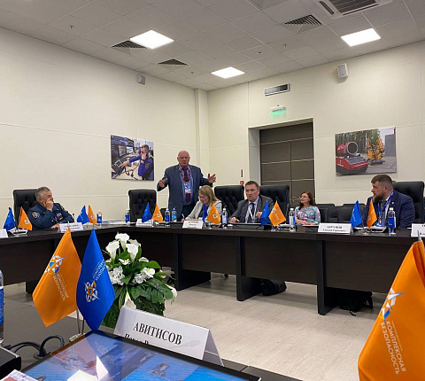 Специалисты ФМБЦ им.А.И. Бурназяна приняли участие в  XV Международном салоне «Комплексная безопасность»