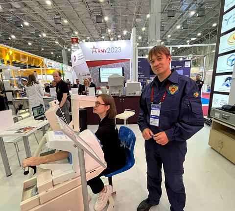 Электронные системы медосмотров и мобильные комплексы. ФМБЦ им. А.И. Бурназяна на форуме "Армия-2023"