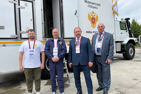 Электронные системы медосмотров и мобильные комплексы. ФМБЦ им. А.И. Бурназяна на форуме "Армия-2023"