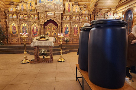 Православные христиане отмечают Крещение Господне