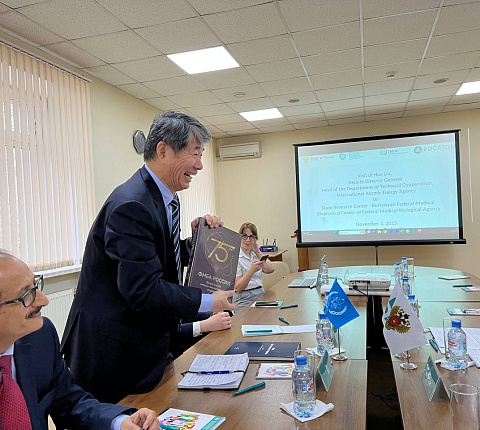 Делегация МАГАТЭ посетила ФМБЦ им.А.И. Бурназяна