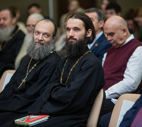 В ФМБЦ им.А.И. Бурназяна состоялась первая научно-богословская конференция