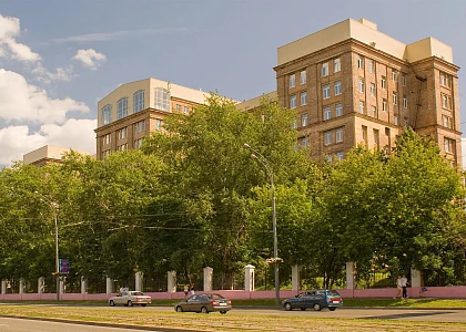 Правительство продлило ФГБУ ГНЦ ФМБЦ им.А.И.Бурназяна ФМБА России статус государственного научного центра