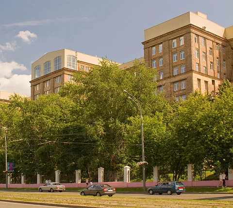 Правительство продлило ФГБУ ГНЦ ФМБЦ им.А.И.Бурназяна ФМБА России статус государственного научного центра