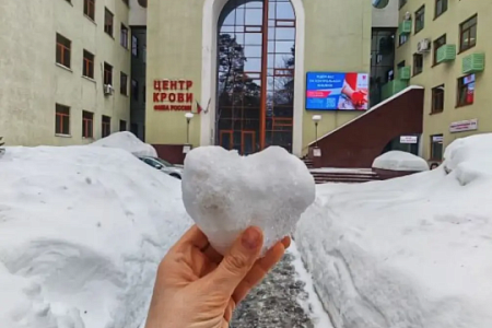 Сотрудники ГНЦ ФМБЦ им. А.И. Бурназяна ФМБА России выступили инициаторами проведения творческой практики в рамках донорской субботы.