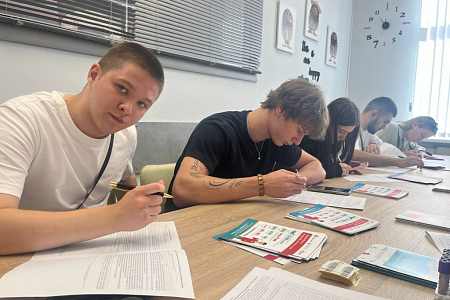 Выездная акция в ИМЭС: вместе мы дарим жизнь!