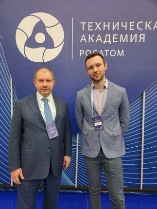 Генеральный директор ФМБЦ им. А.И. Бурназяна ФМБА России Александр Самойлов обратился с приветствием к участникам Всероссийского форума «РАДИОФАРМАЦЕВТИКА – РАДИОФАРМИНДУСТРИЯ – ЯДЕРНАЯ МЕДИЦИНА – 2025»