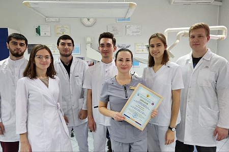 В МБУ ИНО отметили День преподавателя высшей школы и 15-летие со дня образования Университета