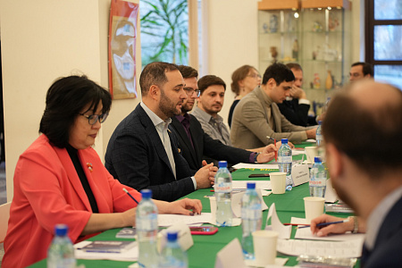 Научный сотрудник Центра Павел Сурин принял участие в круглом столе, приуроченном ко Дню российской науки