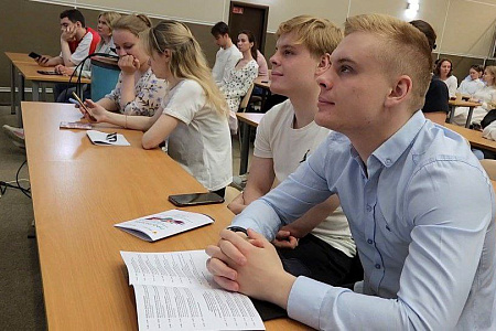 В ФМБЦ им.А.И. Бурназяна  состоялась VI научно-практическая конференция «Научный авангард»