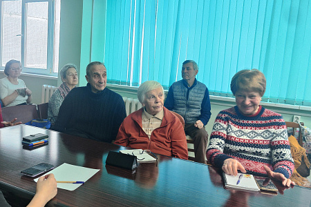 В ФМБЦ имени А.И. Бурназяна ФМБА России продолжает работу «Школа здоровья»