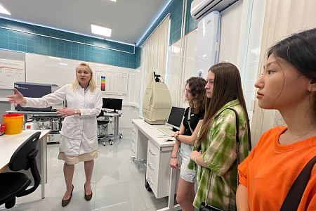 Участники Всероссийского конкурса "Большая перемена" посетили Центр биомедицинских и аддитивных технологий