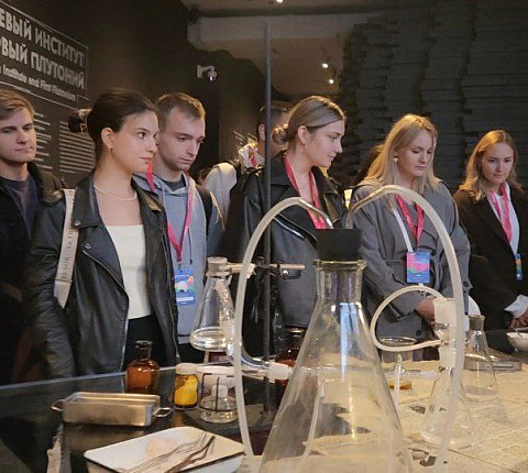 Ординаторы МБУ ИНО посетили павильон «АТОМ» на ВДНХ