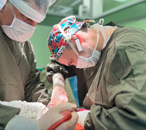 Хирурги Центра удалили редкую злокачественную опухоль нижней полой вены