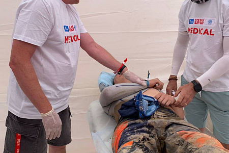 Врачи ФМБЦ им.А.И. Бурназяна в составе сводной команды ФМБА России обеспечили медицинский контроль участников ралли-рейда «Шелковый путь»