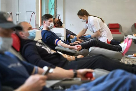 Донорами крови становились 60 процентов россиян