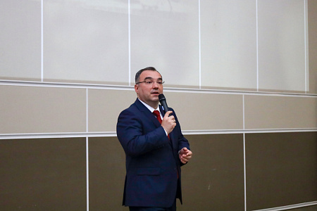 В Медико-биологическом университете инноваций и непрерывного образования ГНЦ ФМБЦ им.А.И. Бурназяна ФМБА России  состоялся День знаний для ординаторов первого года обучения