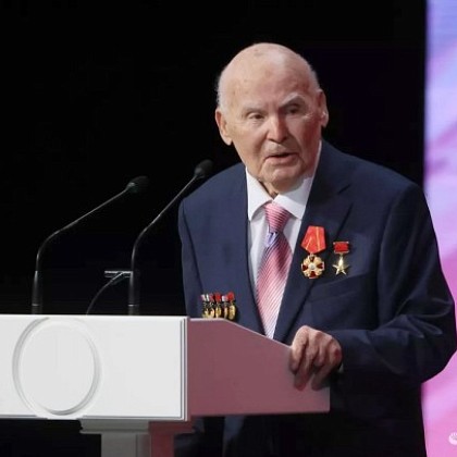 Коллектив ГНЦ ФМБЦ им. А. И. Бурназяна ФМБА России почтил память Леонида Андреевича Ильина
