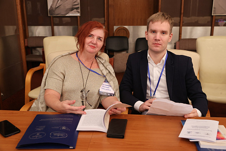 Новейшие исследования в области радиомодификаторов обсудили в ОИЯИ