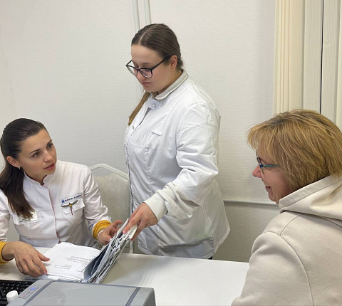 Специалисты Окружного медицинского центра ГНЦ ФМБЦ им. А.И. Бурназяна ФМБА России провели выездное мероприятие, направленное на своевременное выявление хронических неинфекционных заболеваний среди  населения ЗАТО г. Звездный городок