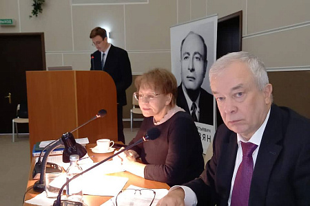 На заседании диссовета состоялась защита диссертации Северюхина Ю.С.