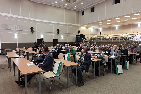 Открытие VIII Съезда по радиационным исследованиям