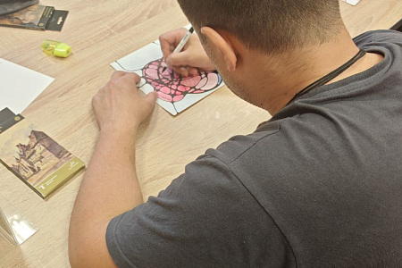 Специалисты ФМБЦ им.А.И. Бурназяна и «Лисена Арт» провели арт-терапию для военнослужащих