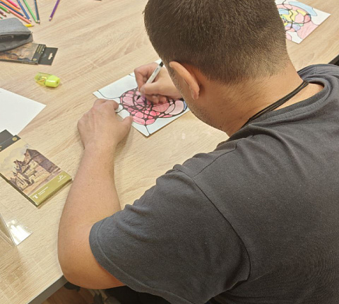 Специалисты ФМБЦ им.А.И. Бурназяна и «Лисена Арт» провели арт-терапию для военнослужащих