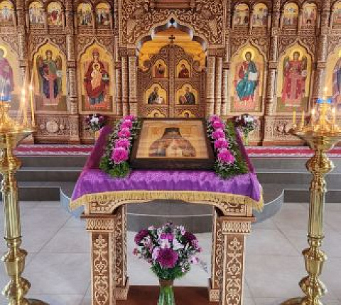 В Больничном храмовом корпусе во имя Святителя Луки почтили день обретения святых мощей святителя Луки, архиепископа Симферопольского