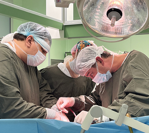 Хирурги Центра удалили редкую злокачественную опухоль нижней полой вены