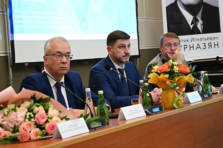 День знаний в МБУ ИНО