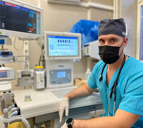 ФМБЦ им.А.И. Бурназяна ФМБА России поздравляет с Днем медицинского работника!