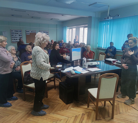 В ФМБЦ имени А.И. Бурназяна ФМБА России продолжает работу «Школа здоровья»